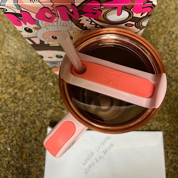 Labubu Stanley 40oz - Picture 3 of 4